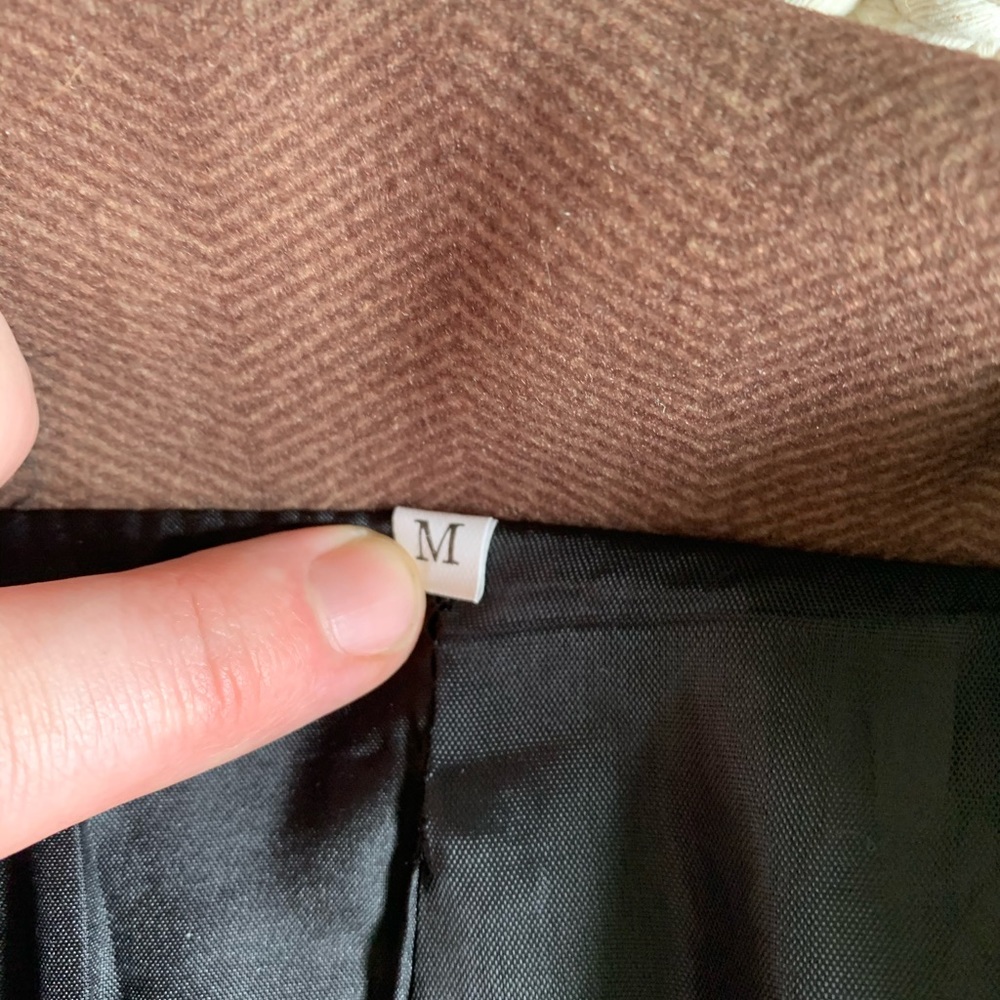 Light Overcoat - Picture 4 of 4